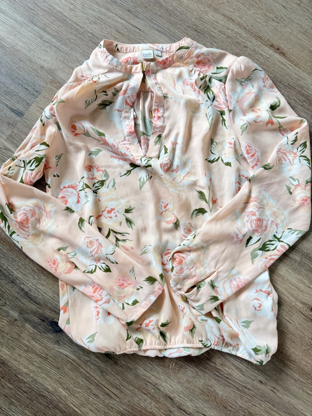 twik Peach Floral Keyhole Long-Sleeve Blouse